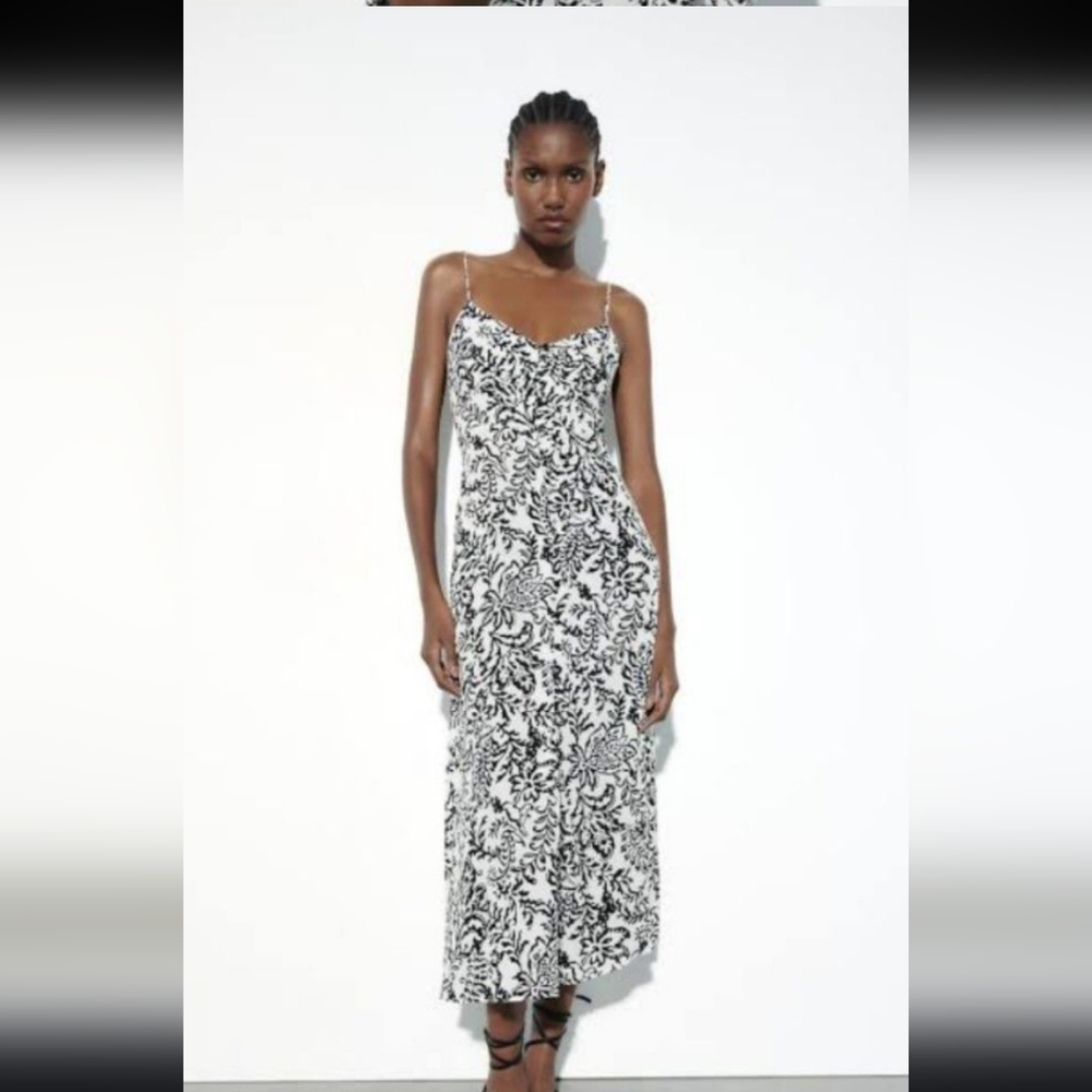 NWT Zara paisley print black and white slip dress. Size XS